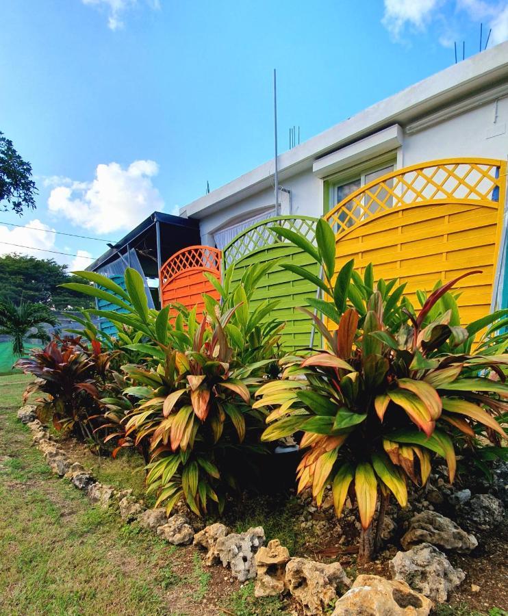 Maison Confortable A Sainte-Anne Екстер'єр фото